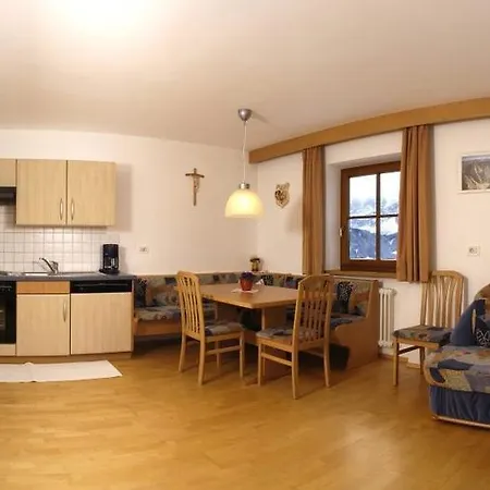 Appartments Praplan Bauernhof *