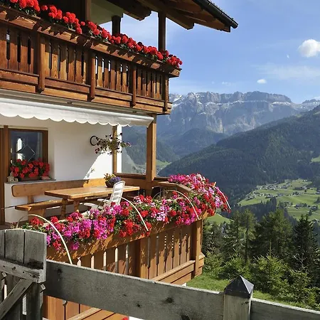 Appartments Praplan Bauernhof Santa Cristina Val Gardena